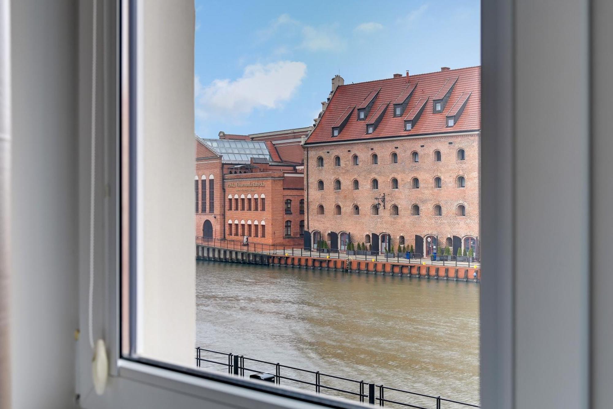 Motlawa Bulvar Residence Z Widokiem Na Rzeke Motlawa By Downtown Apartments Gdansk Dış mekan fotoğraf
