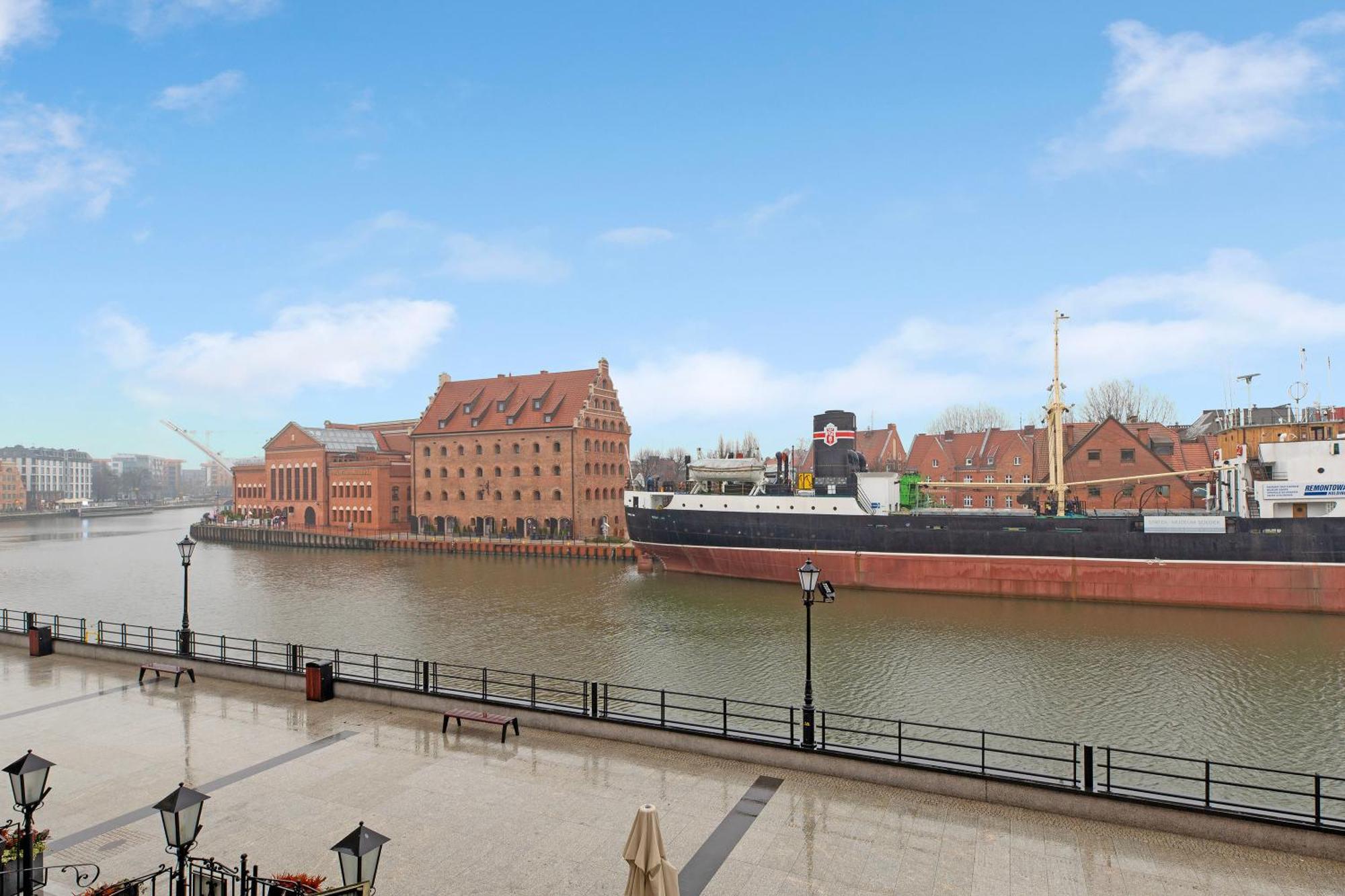 Motlawa Bulvar Residence Z Widokiem Na Rzeke Motlawa By Downtown Apartments Gdansk Dış mekan fotoğraf