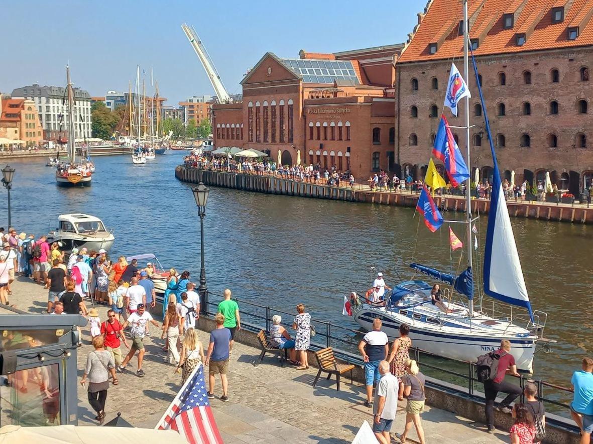 Motlawa Bulvar Residence Z Widokiem Na Rzeke Motlawa By Downtown Apartments Gdansk Dış mekan fotoğraf